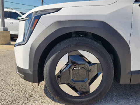 2026 Kia EV9 Light Long Range