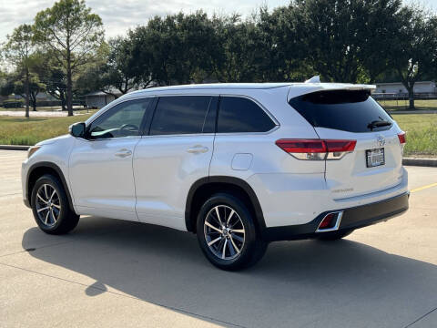 2018 Toyota Highlander Limited Platinum