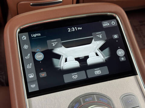 2024 Genesis G90 3.5T e-Supercharger