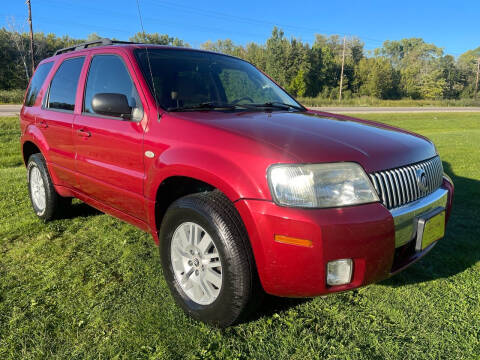 2005 Mercury Mariner for sale at Sunshine Auto Sales in Menasha WI