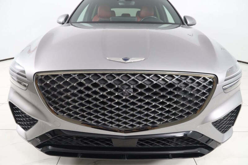 2023 Genesis GV70 2.5T Standard