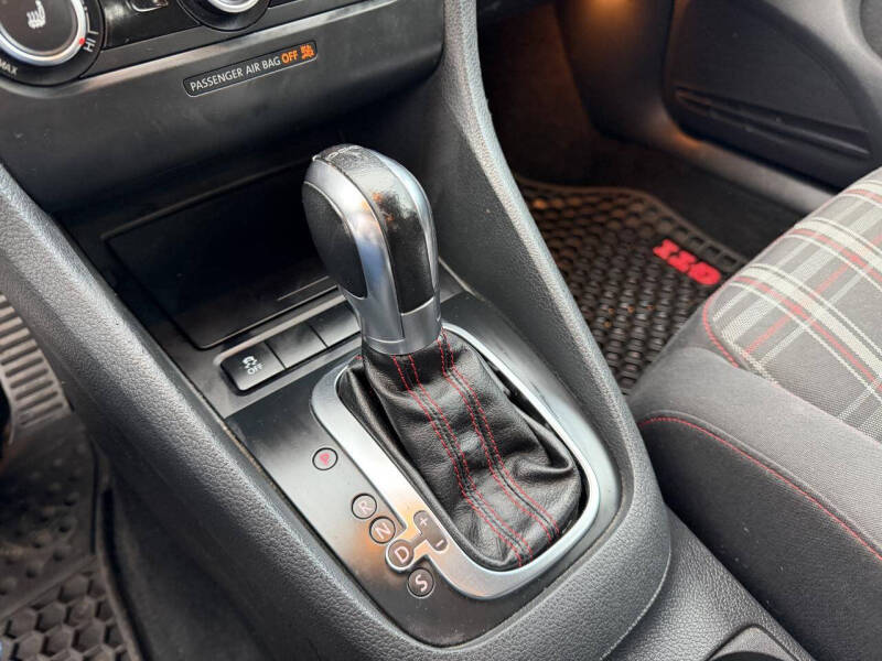 2012 Volkswagen GTI Base PZEV