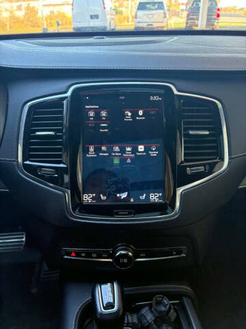 2019 Volvo XC90 T6 R-Design