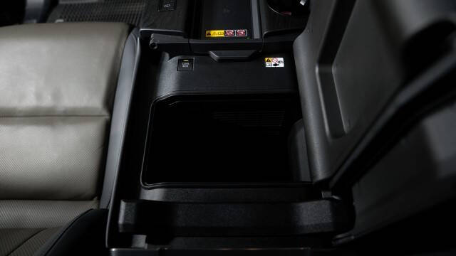 2025 Lexus LX 700h Overtrail