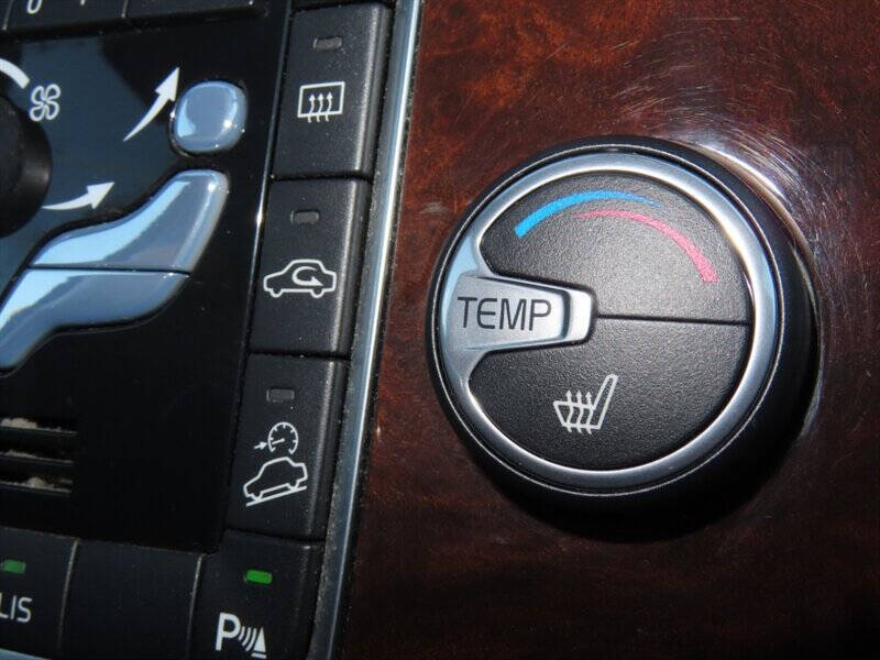 2015 Volvo XC70 3.2 Premier Plus