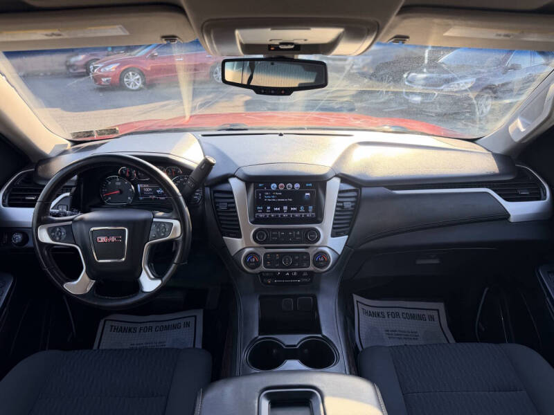 2017 GMC Yukon SLE