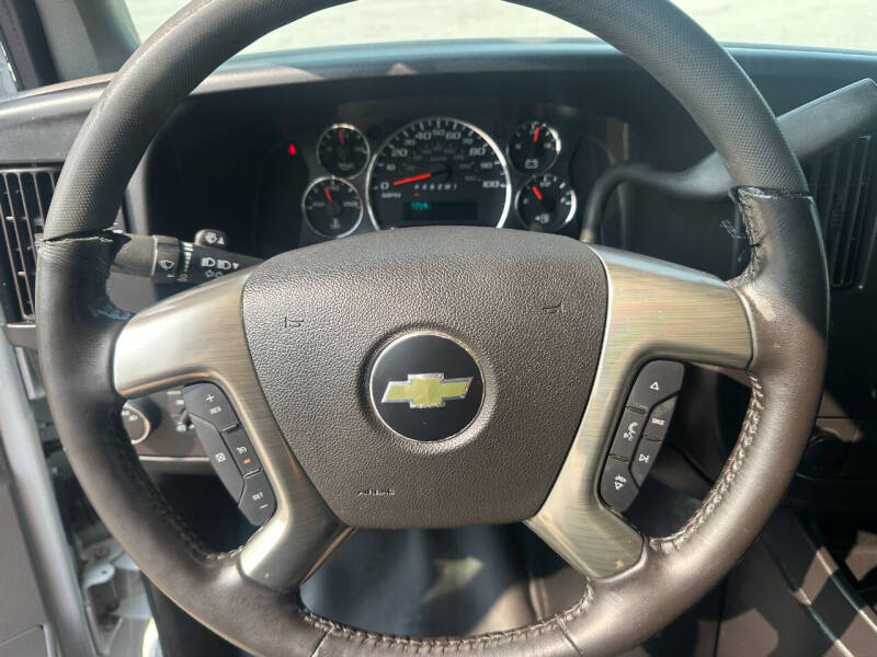 2018 Chevrolet Express 2500