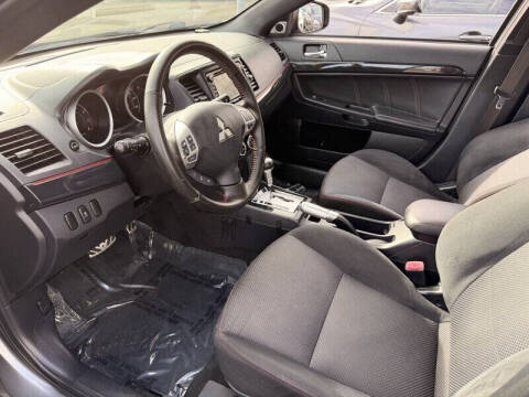 2017 Mitsubishi Lancer LE