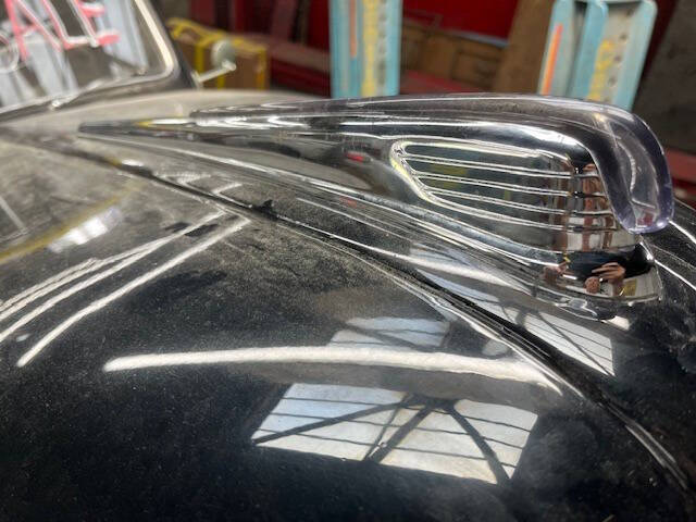 1948 Ford Super Deluxe