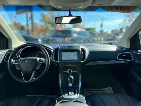 2017 Ford Edge Titanium