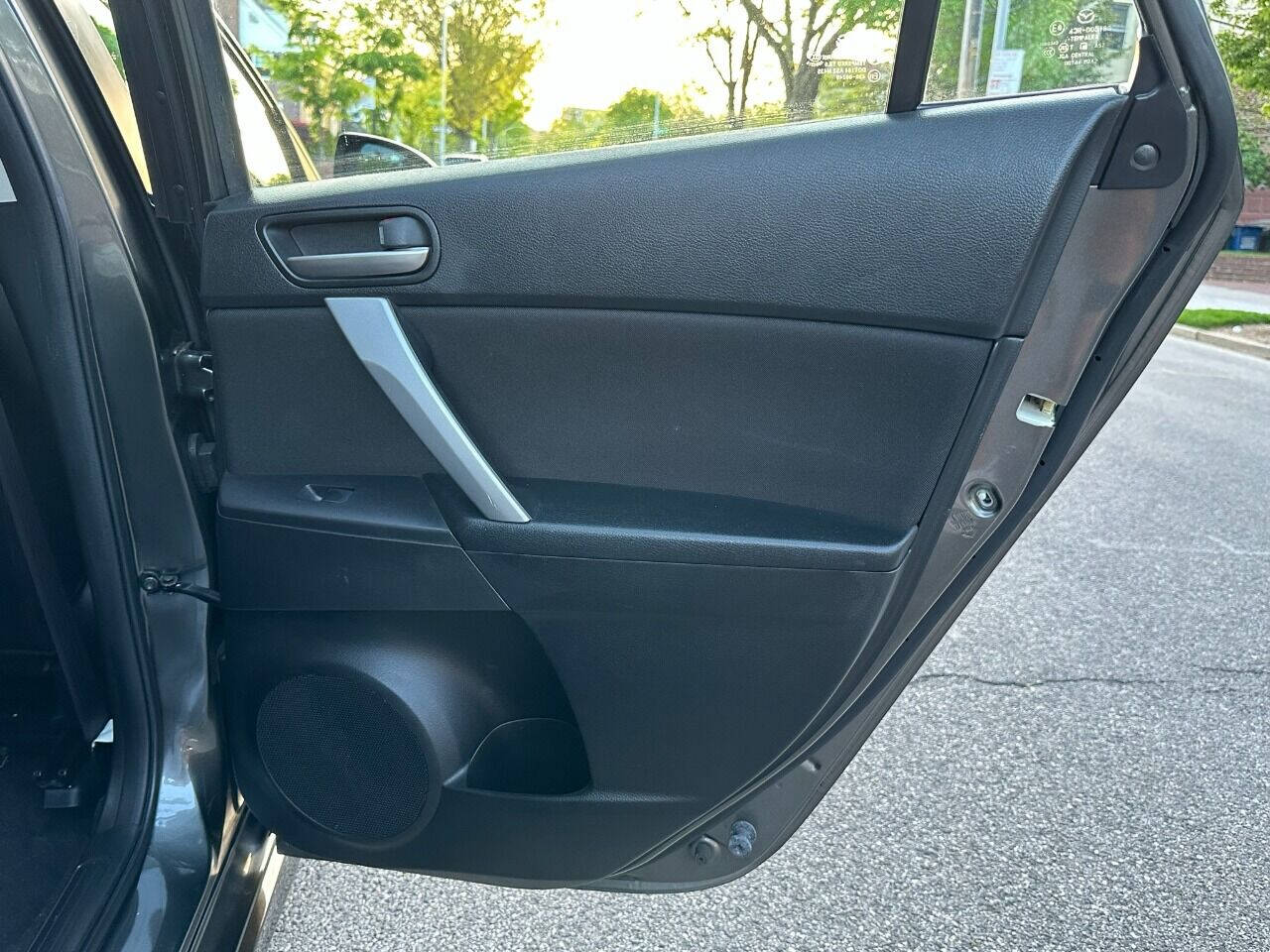 2012 Mazda MAZDA3  - $9,900