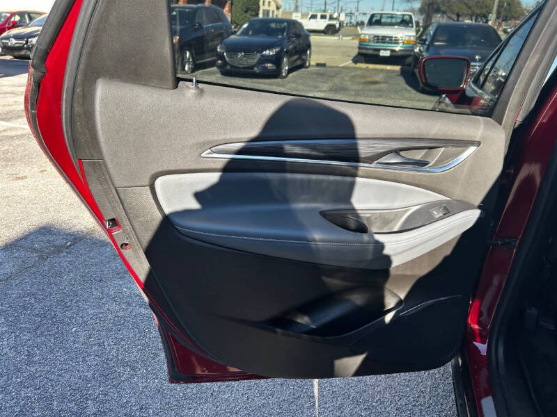 2018 Buick Enclave Essence