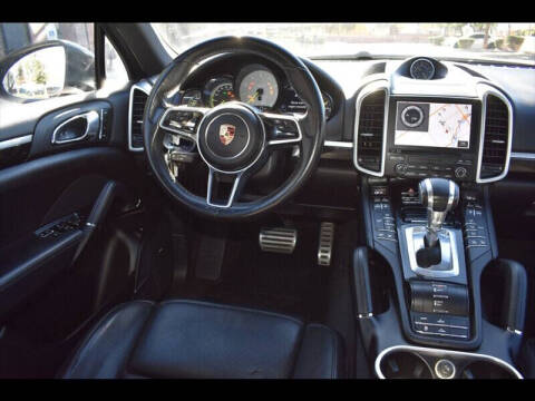 2017 Porsche Cayenne S E-Hybrid