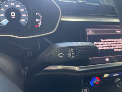 2025 Audi Q3 quattro S line Premium 45 TFSI