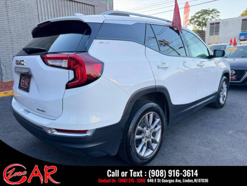 2023 GMC Terrain SLT