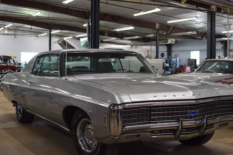 1969 Chevrolet Caprice for sale at Hooked On Classics in Excelsior MN