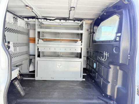 2018 Chevrolet Express 2500