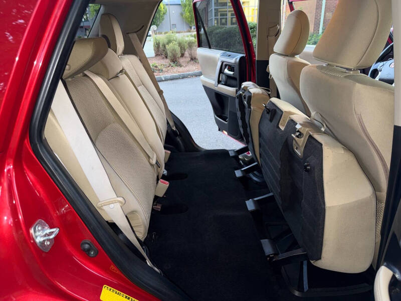 2022 Toyota 4Runner SR5