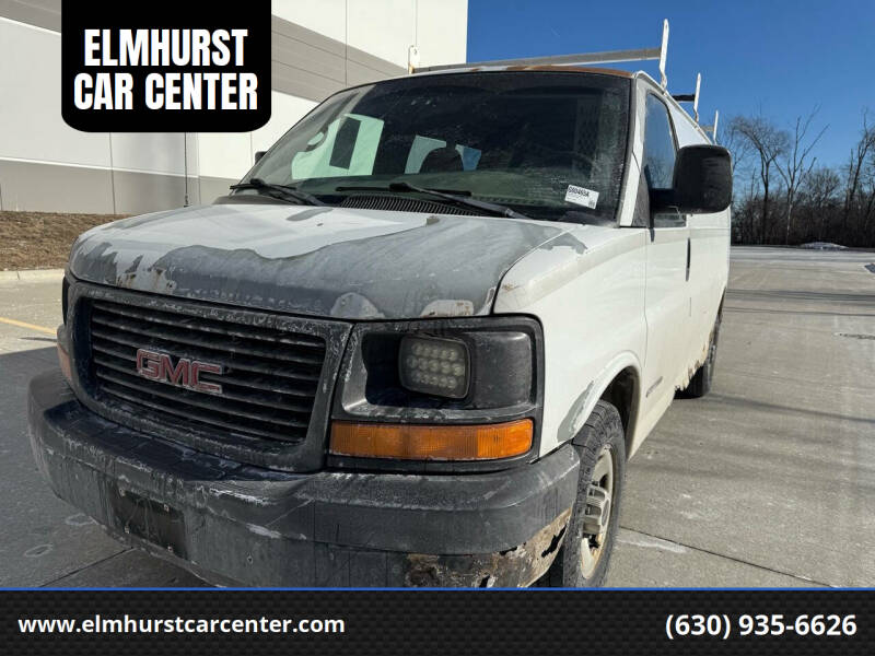 2004 GMC Savana for sale at ELMHURST CAR CENTER in Elmhurst IL