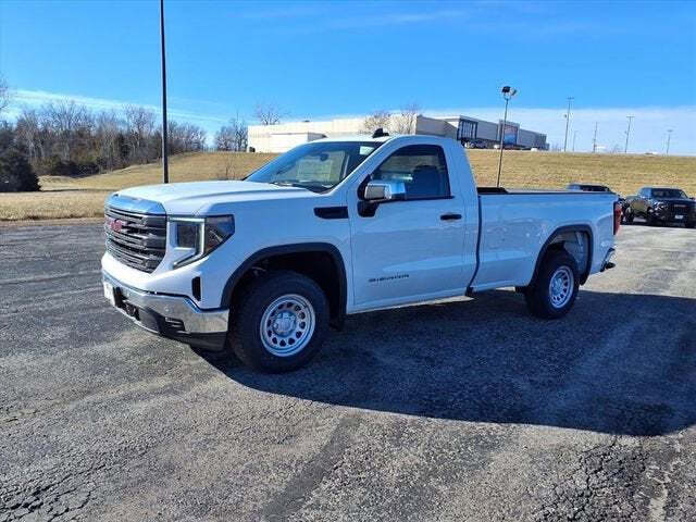 2025 GMC Sierra 1500 Pro