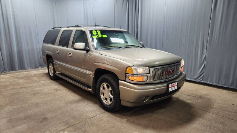 2002 GMC Yukon XL Denali