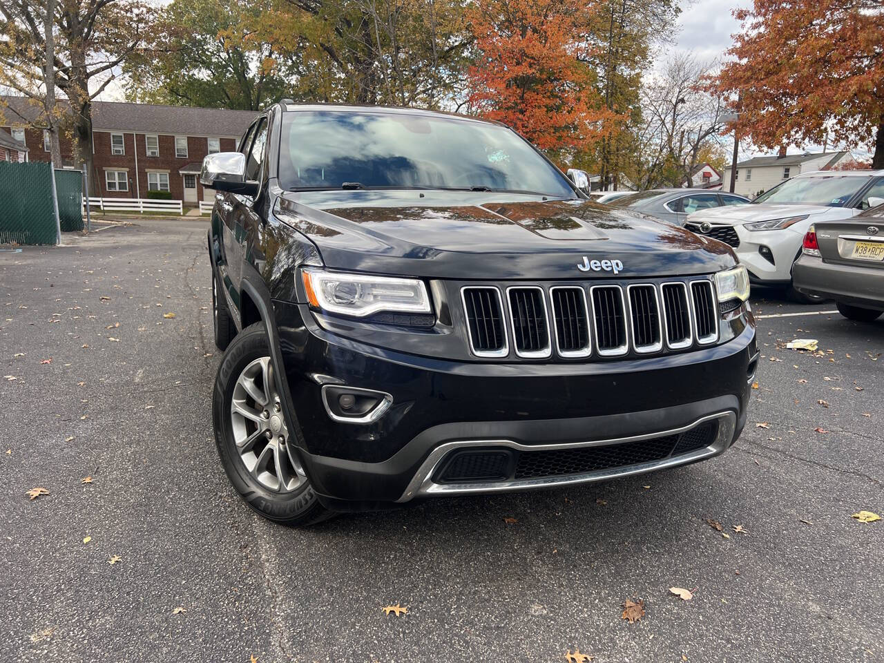2016 Jeep Grand Cherokee Limited 4x4 4dr SUV's photo