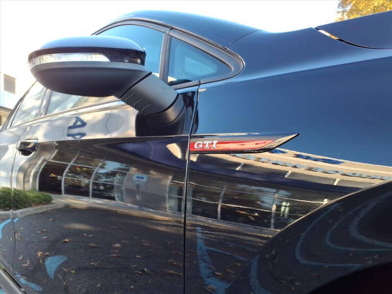 2022 Volkswagen Golf GTI SE