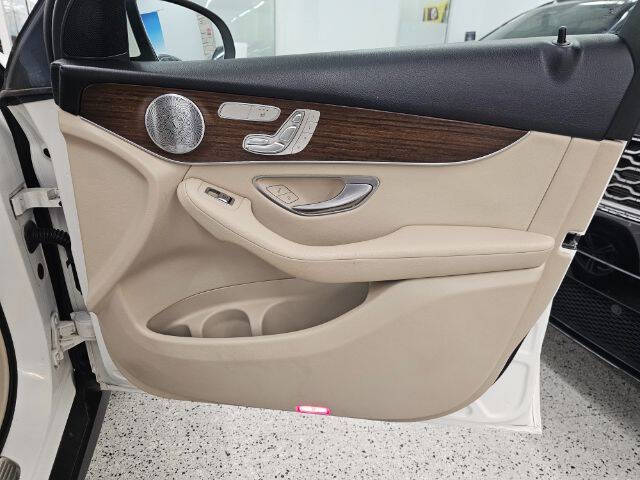 2020 Mercedes-Benz GLC GLC 300 4MATIC