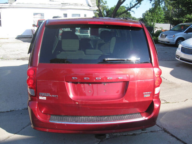 2011 Dodge Grand Caravan Crew