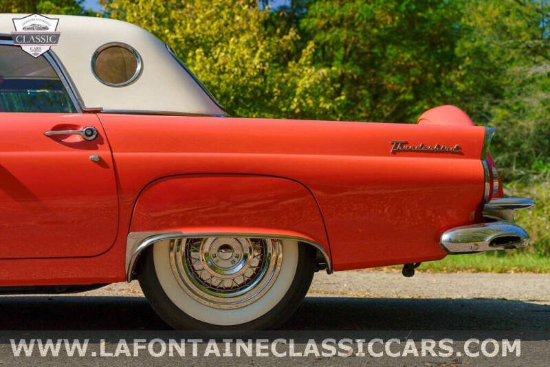 1956 Ford Thunderbird