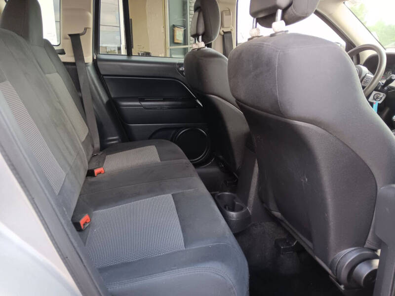 2012 Jeep Compass Sport