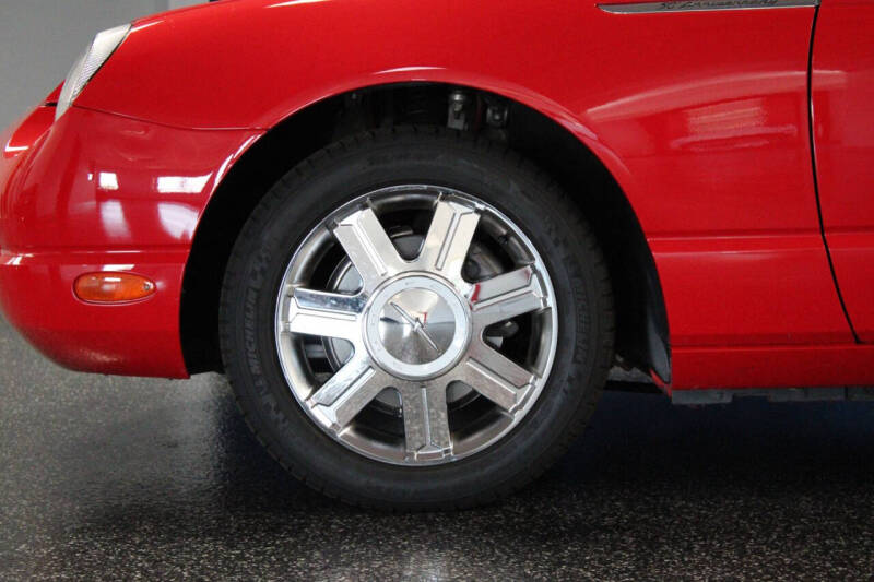 2005 Ford Thunderbird Deluxe