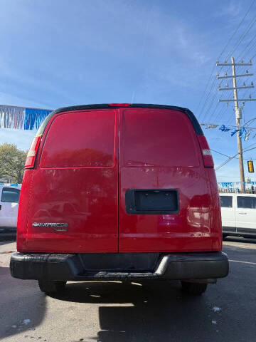 2014 Chevrolet Express 2500