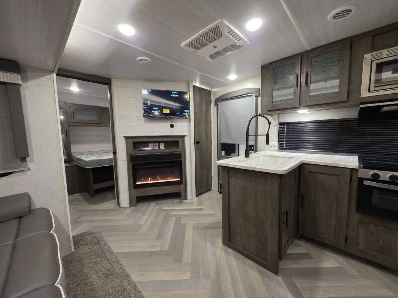 2021 Forest River Wildwood 26DBUD