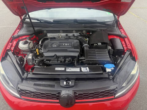 2015 Volkswagen Golf TSI SE