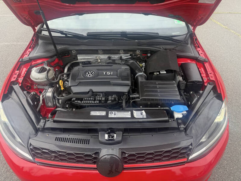 2015 Volkswagen Golf TSI SE