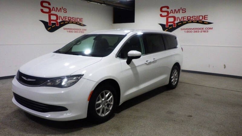 2017 Chrysler Pacifica Touring