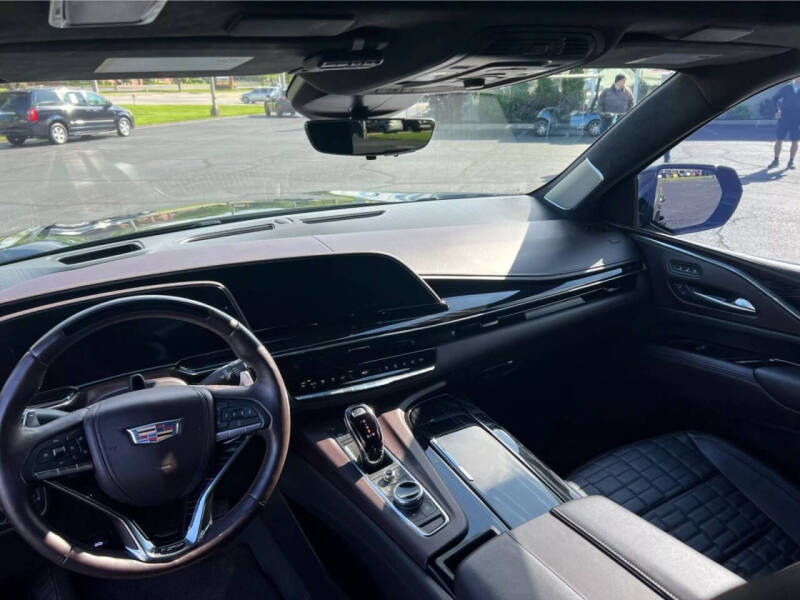 2023 Cadillac Escalade-V ESV