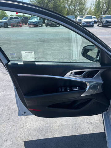 2020 Genesis G70