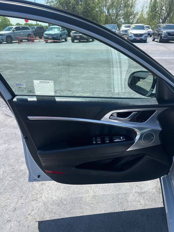 2020 Genesis G70