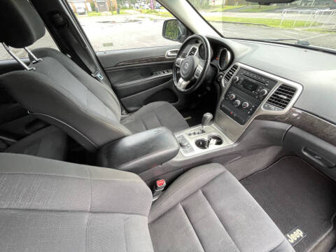 2012 Jeep Grand Cherokee Laredo