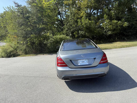 2013 Mercedes-Benz S-Class S 550 4MATIC