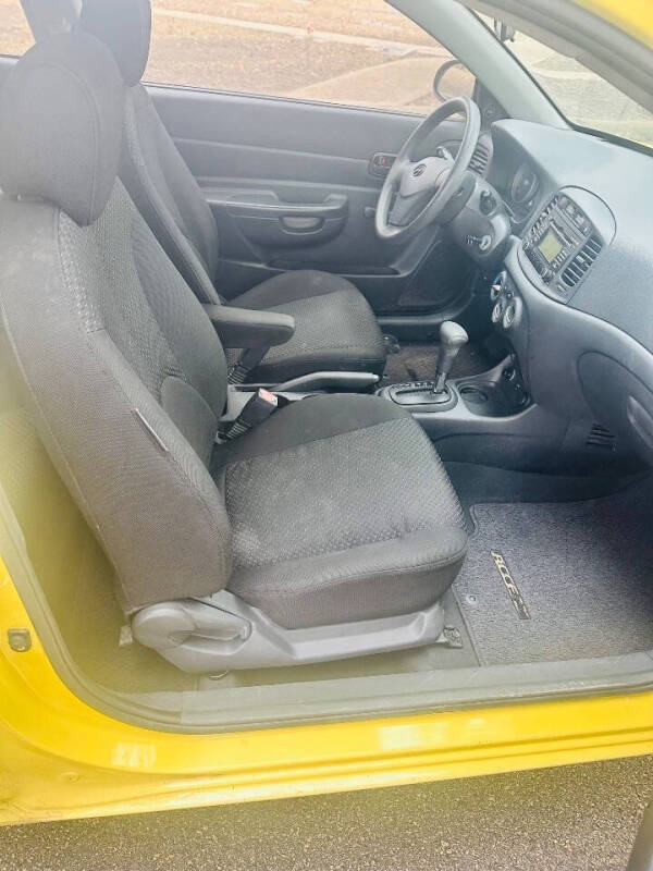 2009 Hyundai Accent GS