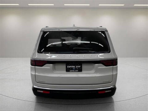 2022 Jeep Wagoneer Series III