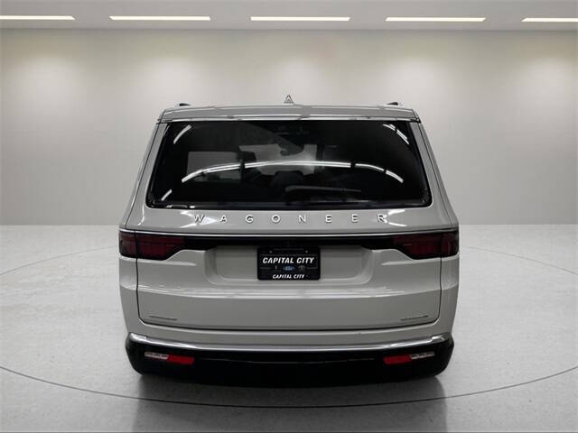 2022 Jeep Wagoneer Series III