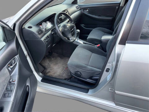 2004 Toyota Corolla