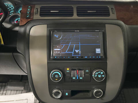 2011 GMC Yukon SLE