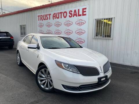 2013 Lincoln MKS for sale at Trust Auto Sale in Las Vegas NV