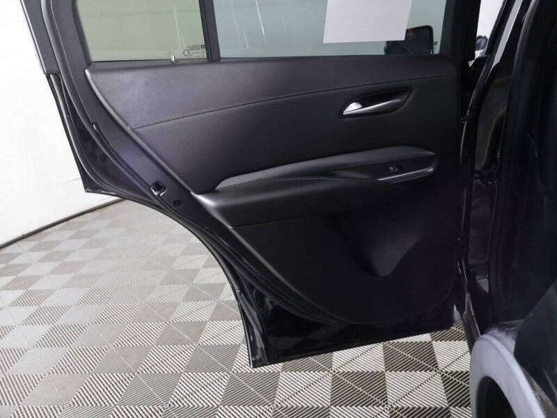 2022 Cadillac XT4 Premium Luxury