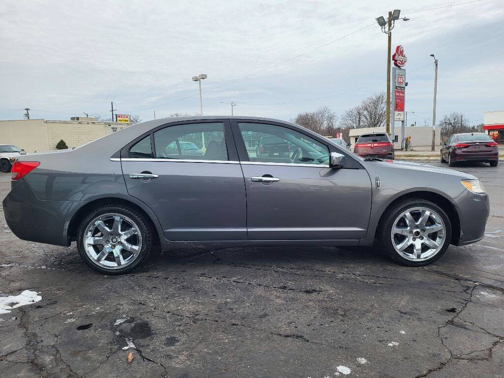 2011 Lincoln MKZ for sale at COLLEGE MOTORS LLC in South Bend, IN